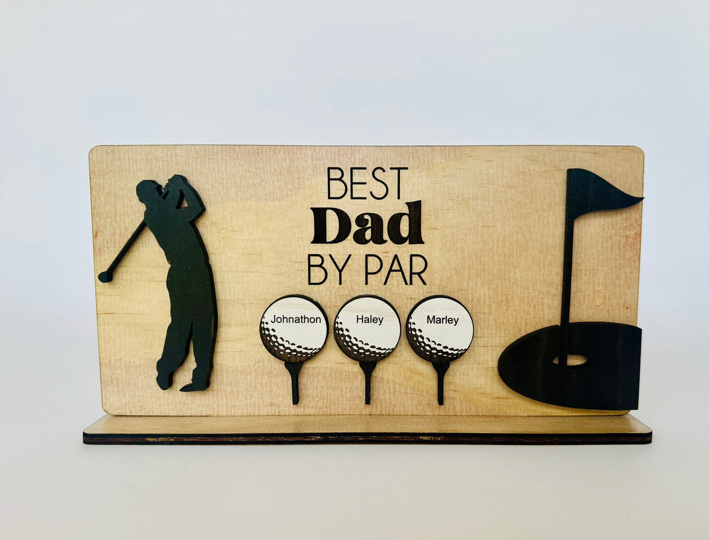 Best Dad By Par: Personalized Father's Day Golf Plaque with Stand