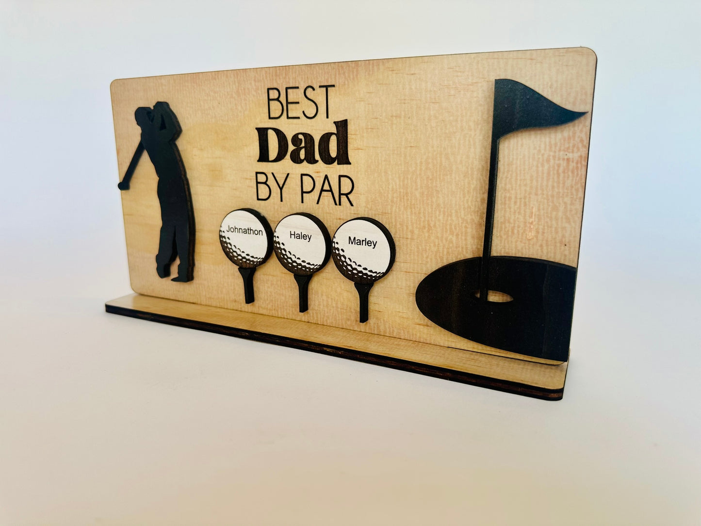 Best Dad By Par: Personalized Father's Day Golf Plaque with Stand